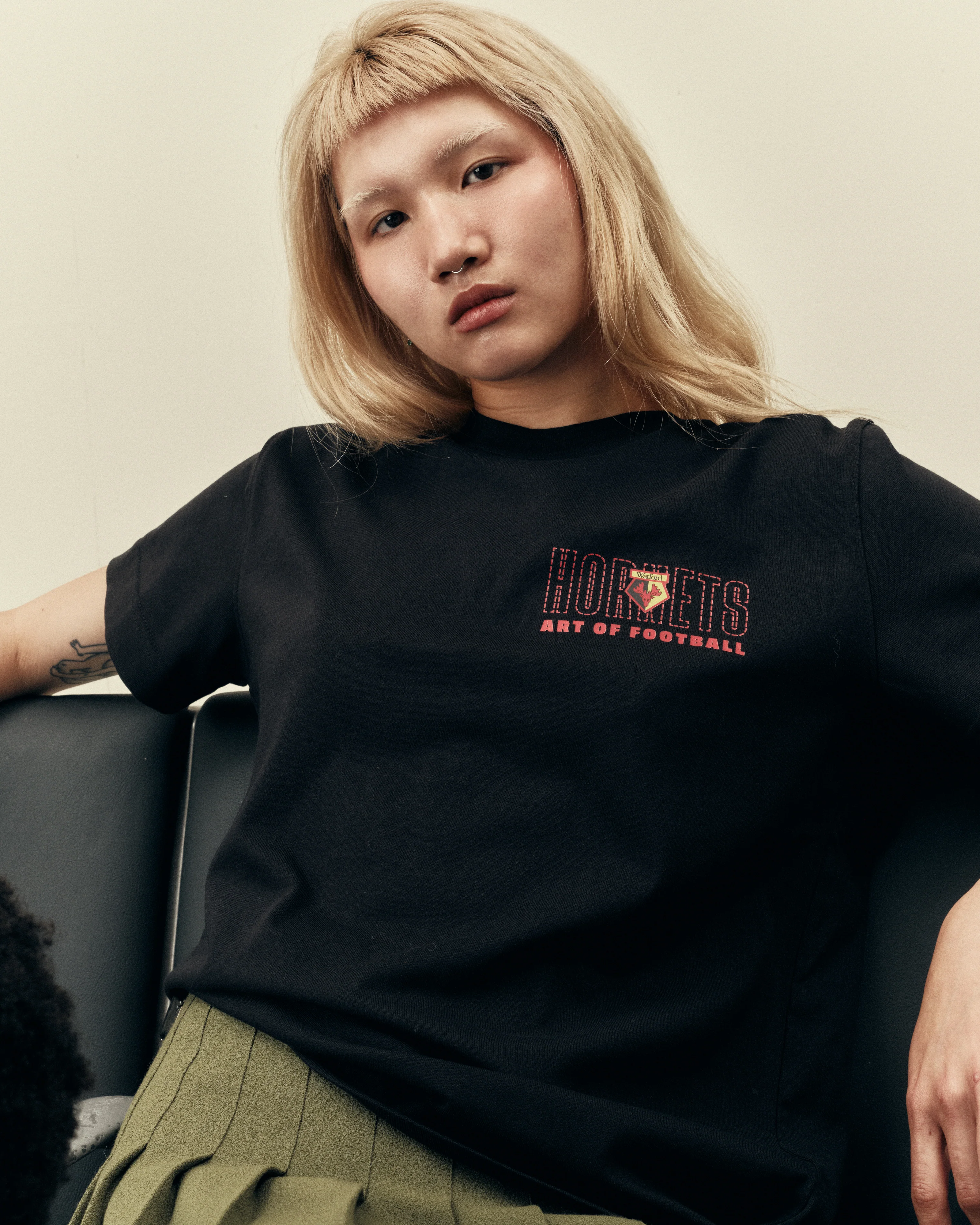 Watford 90s Black Tee - Image 4